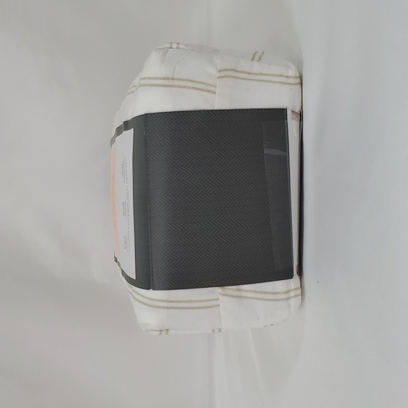 Threshold Ultra Soft Full Flat Sheet ~ Double Stripe ~ - Picture 12 of 16